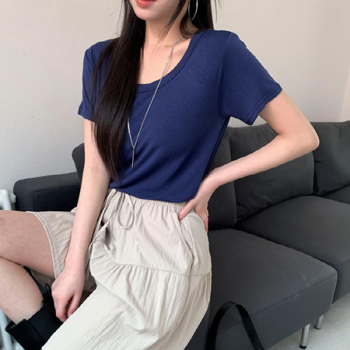 일란구 루즈핏 U넥 기본 스판 반팔 티셔츠
