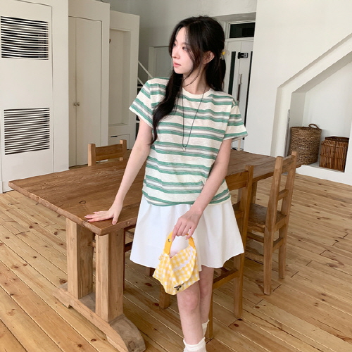 드토코 컬러 스트라이프 반팔 티셔츠