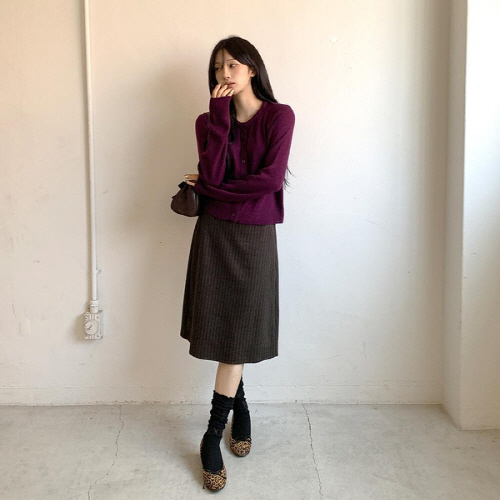 키티루 핀스트라이프 모직 A라인 미디스커트